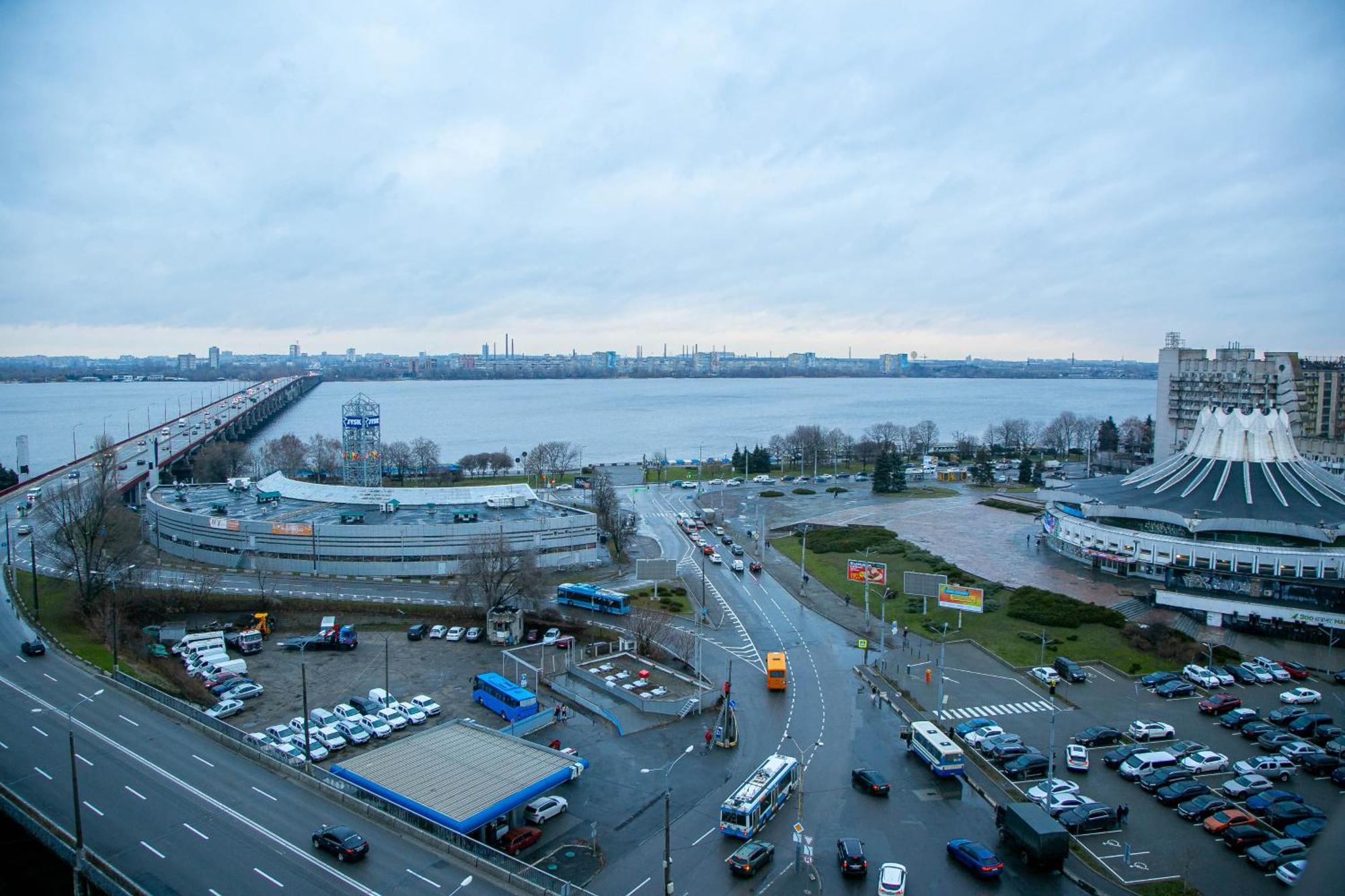 Doba In Ua Most-Sity Apartments Dnipro Luaran gambar